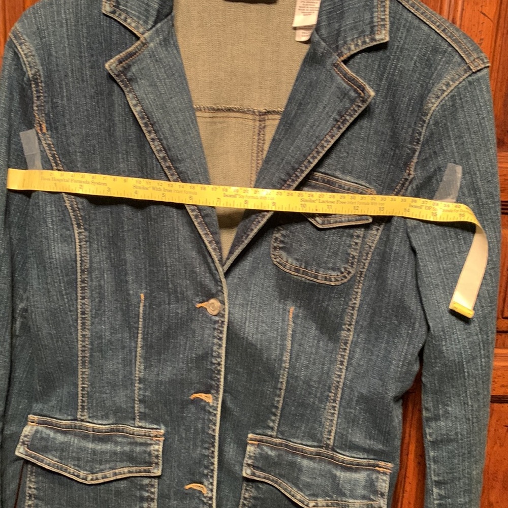 Villager By Liz Claiborne Denim Jacket Size 8 Womens - Picture 8 of 8